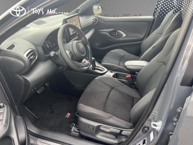 TOYOTA Yaris Hybride Hybride 130h GR SPORT  YARIS HYBRIDE MC24 130H GR SPORT SHOWROOM MY25