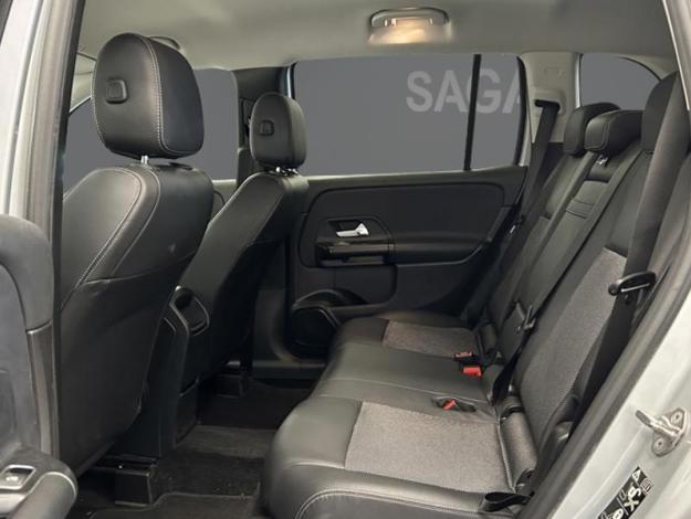 MERCEDES-BENZ GLB-Klasse GLB 180 d Business Solution