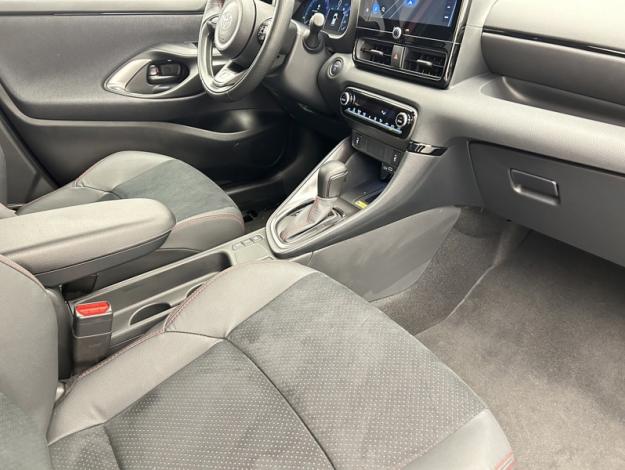 TOYOTA Yaris Hybride Hybride 130h GR SPORT  PACK TECHNO+