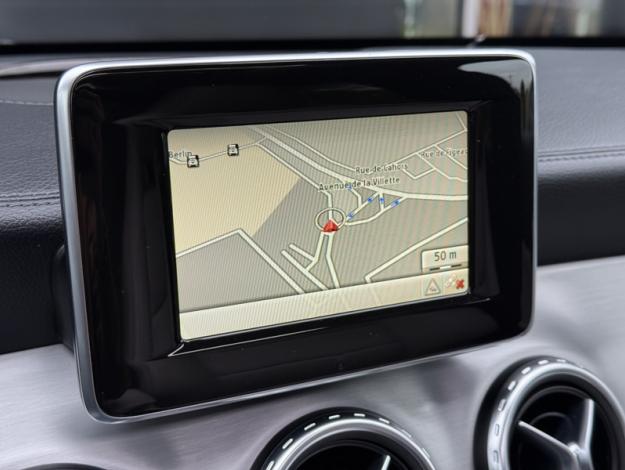 MERCEDES-BENZ GLA 220 CDI 4MATIC Sport Utility Vehicle  