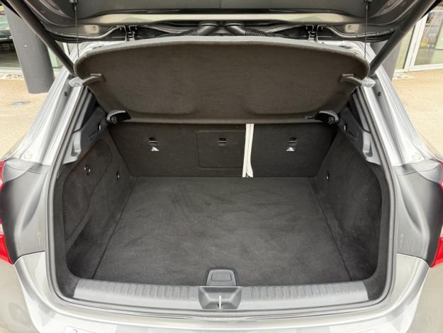 MERCEDES-BENZ GLA 220 CDI 4MATIC Sport Utility Vehicle  