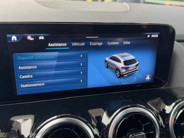 MERCEDES-BENZ GLA 200 Progressive Line  GLA 200 Progressive Line