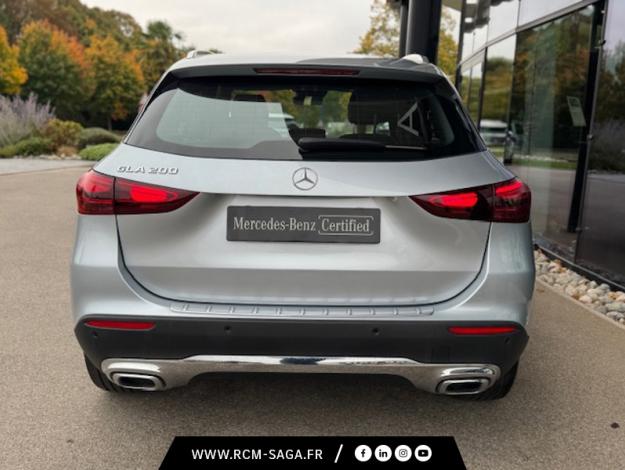 MERCEDES-BENZ GLA 200 Progressive Line  GLA 200 Progressive Line