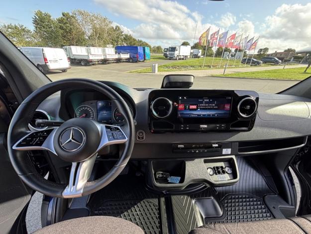 MERCEDES-BENZ Sprinter 319 CDI Fourgon PRO Toit sureleve Long  SPRINTER 319 FG 43 3,5t PRO