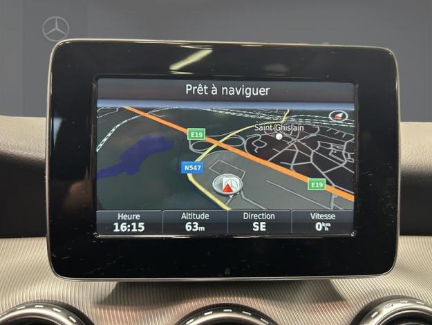 MERCEDES-BENZ GLA 180 Urban Boite Auto Toit Pano  