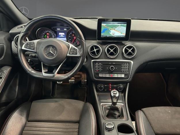 MERCEDES-BENZ A 160 AMG Line Pack Night  