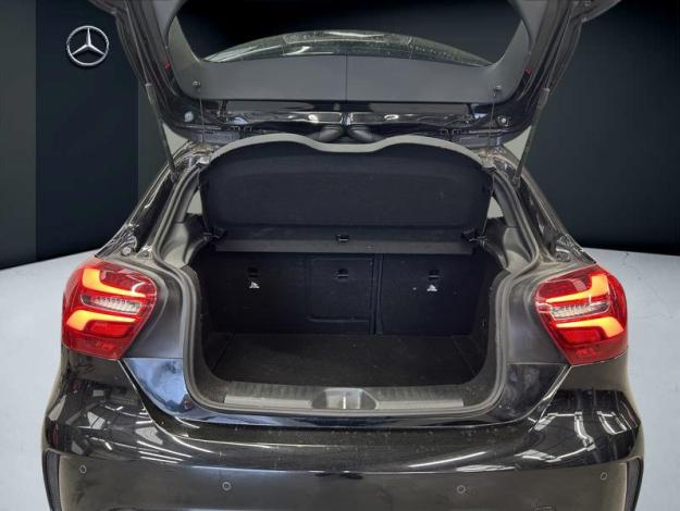 MERCEDES-BENZ A 160 AMG Line Pack Night  
