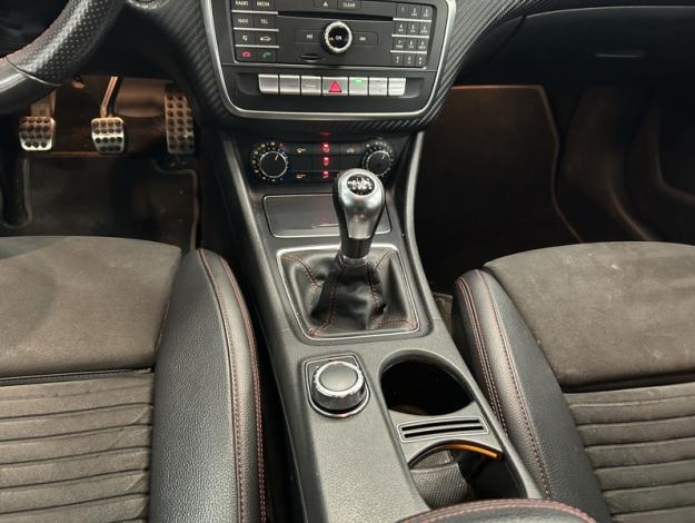 MERCEDES-BENZ A 160 AMG Line Pack Night  