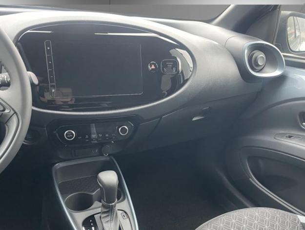 TOYOTA Aygo X 1.0 VVT-i 72 Design  AYGO X 72 CH S CVT DESIGN ZEN RADAR