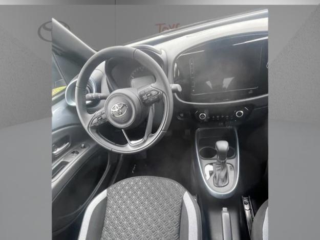 TOYOTA Aygo X 1.0 VVT-i 72 Design  AYGO X 72 CH S CVT DESIGN ZEN RADAR