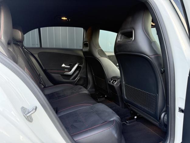 MERCEDES-BENZ Classe A 180 d AMG Line  