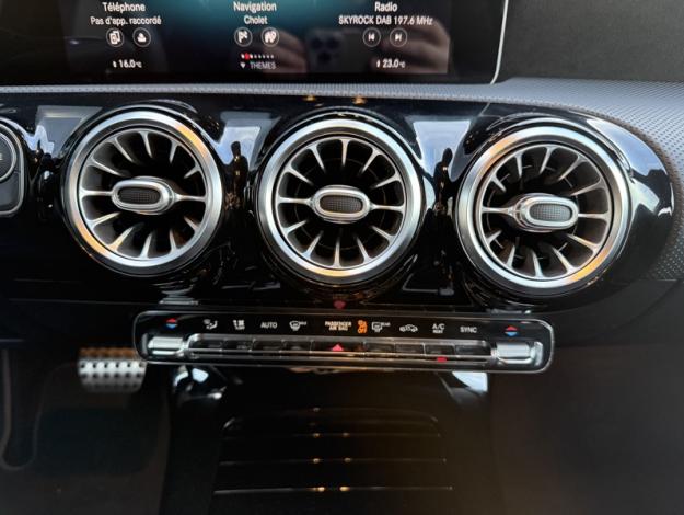 MERCEDES-BENZ Classe A 180 d AMG Line  