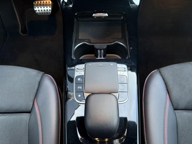 MERCEDES-BENZ Classe A 180 d AMG Line  