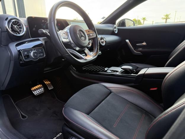 MERCEDES-BENZ Classe A 180 d AMG Line  