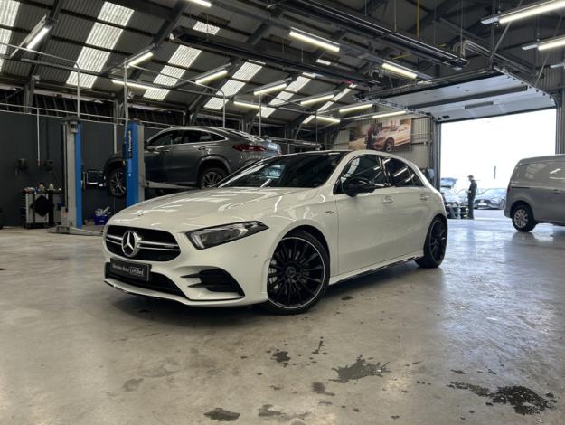 MERCEDES-BENZ A 35 AMG A 4MATIC Toit Pano  