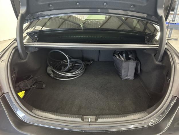 MERCEDES-BENZ C 300 e Berline AMG Pack Night  