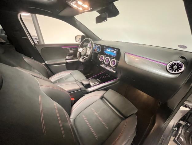 MERCEDES-BENZ GLA 250 e AMG Line  
