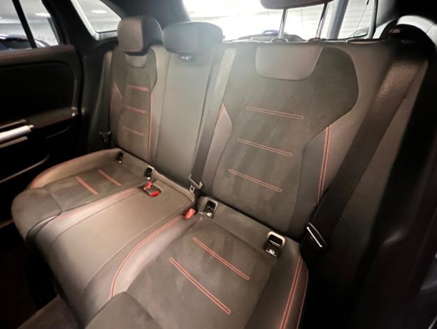 MERCEDES-BENZ GLA 250 e AMG Line  