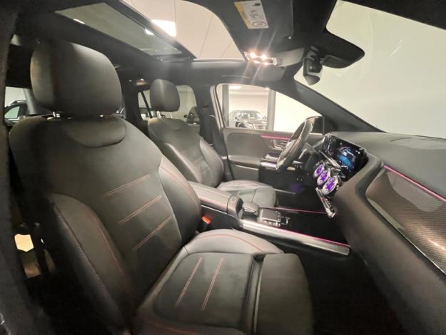 MERCEDES-BENZ GLA 250 e AMG Line  