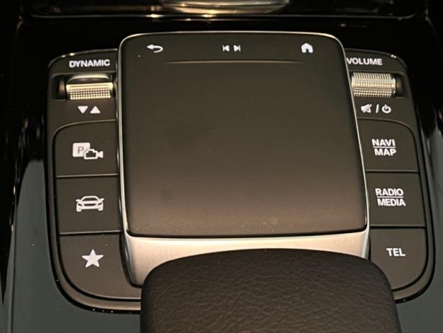 MERCEDES-BENZ GLA 200 Progressive Line  GLA 200 Progressive Line