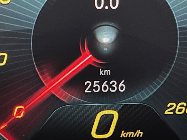 MERCEDES-BENZ GLA 200 Progressive Line  GLA 200 Progressive Line