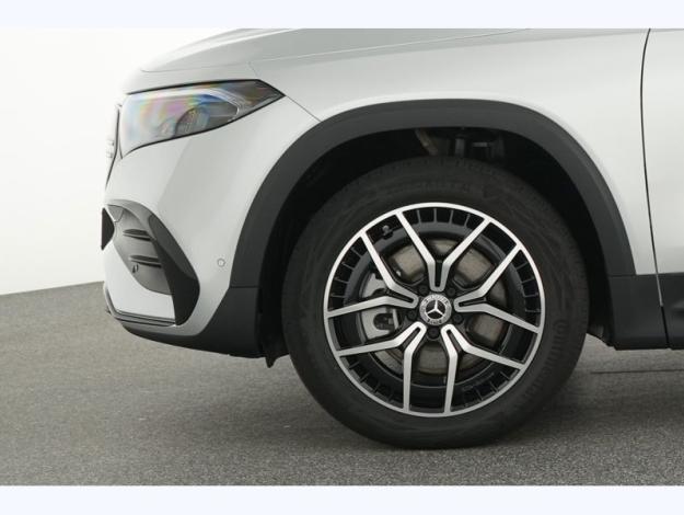 MERCEDES-BENZ EQB EQB 300 4MATIC