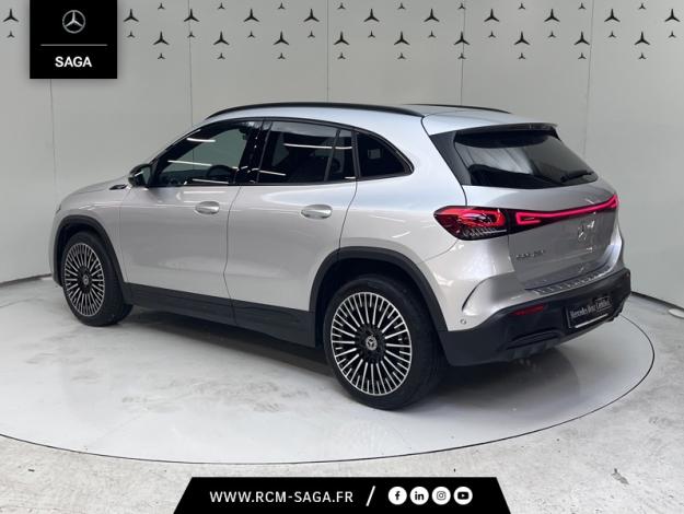MERCEDES-BENZ EQA 250 AMG Line  