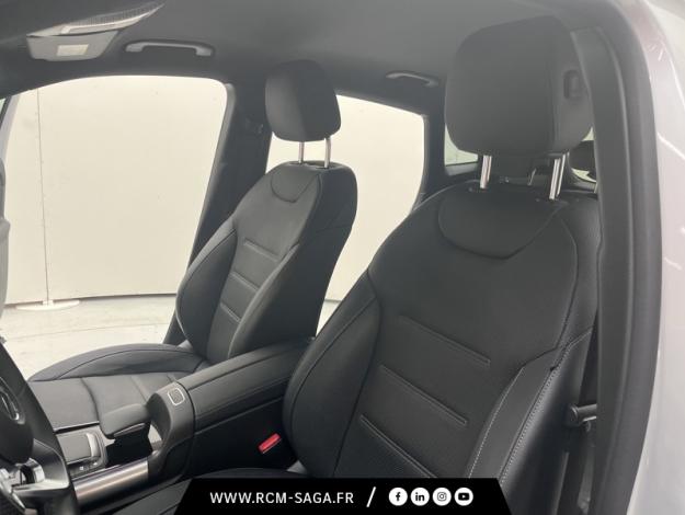 MERCEDES-BENZ EQA 250 AMG Line  