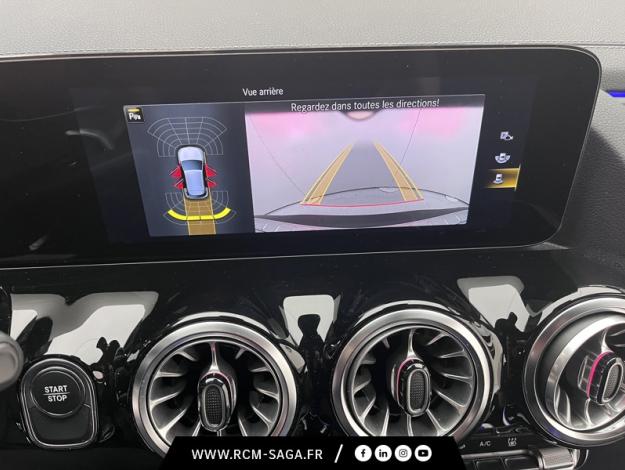 MERCEDES-BENZ EQA 250 AMG Line  