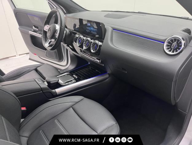 MERCEDES-BENZ EQA 250 AMG Line  