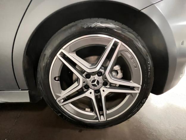 MERCEDES-BENZ Classe A 200 AMG Line  