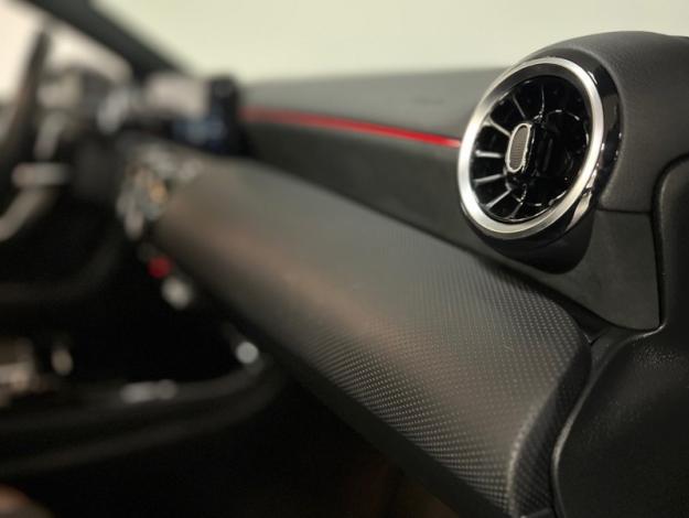 MERCEDES-BENZ Classe A 200 AMG Line  