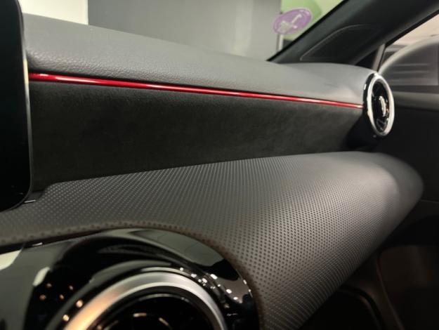 MERCEDES-BENZ Classe A 200 AMG Line  