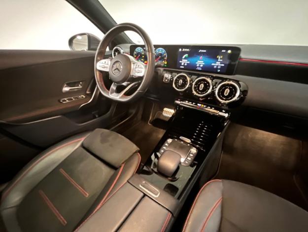 MERCEDES-BENZ Classe A 200 AMG Line  