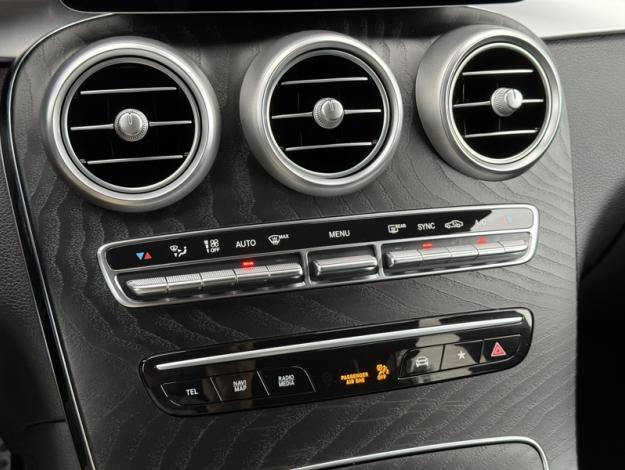 MERCEDES-BENZ GLC SUV GLC 220 d 4MATIC SUV AMG Line  
