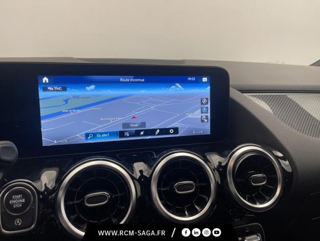 MERCEDES-BENZ GLA 200 d AMG Line  