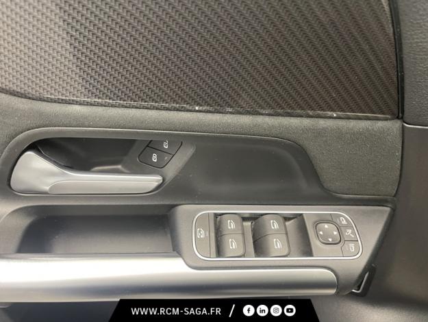 MERCEDES-BENZ GLA 200 d AMG Line  