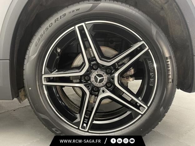 MERCEDES-BENZ GLA 200 d AMG Line  