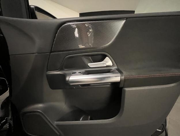 MERCEDES-BENZ Classe B 180 d AMG Line Edition  