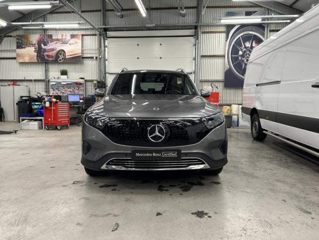 MERCEDES-BENZ EQB 250 + Business Line 7 places  