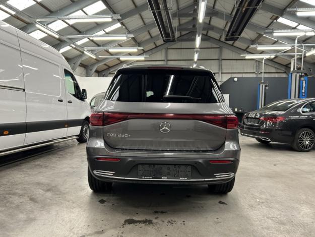 MERCEDES-BENZ EQB 250 + Business Line 7 places  