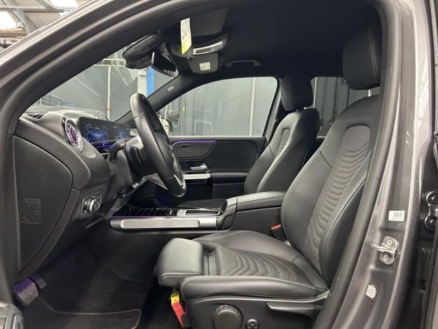MERCEDES-BENZ EQB 250 + Business Line 7 places  