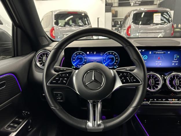 MERCEDES-BENZ EQB 250 + Business Line 7 places  