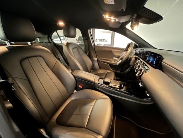 MERCEDES-BENZ Classe A 180 d Progressive Line  