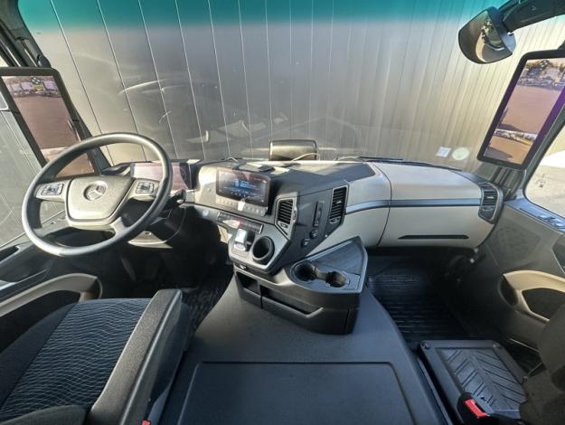 MERCEDES-BENZ Actros 1845 LS 4x2 Streamspace 2.30M  