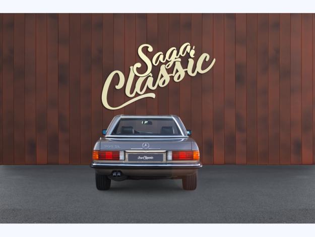 MERCEDES-BENZ 300 SL R107  