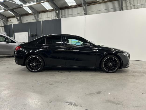 MERCEDES-BENZ A 200 d Berline AMG PAck Night  