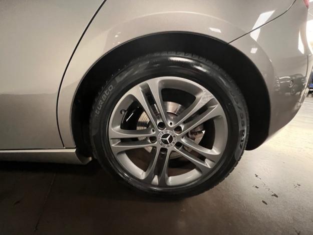 MERCEDES-BENZ Classe A 200 d Business Line  Classe A 200 d Business Line