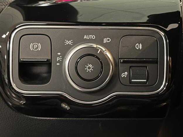 MERCEDES-BENZ Classe A 200 d Business Line  Classe A 200 d Business Line