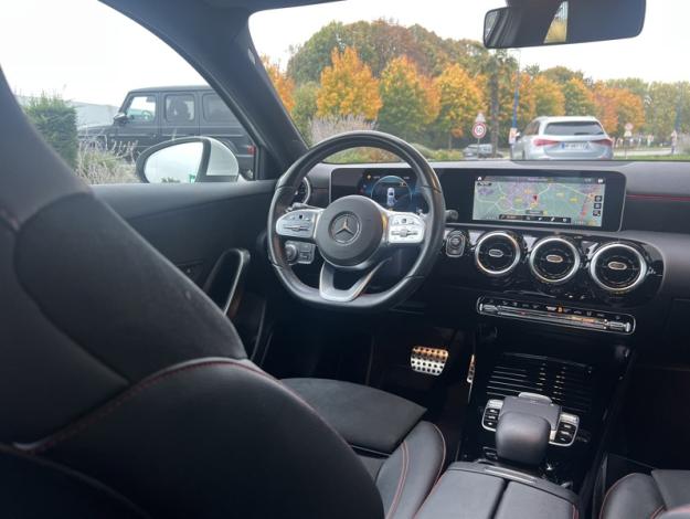 MERCEDES-BENZ Classe A 200 d AMG Line  